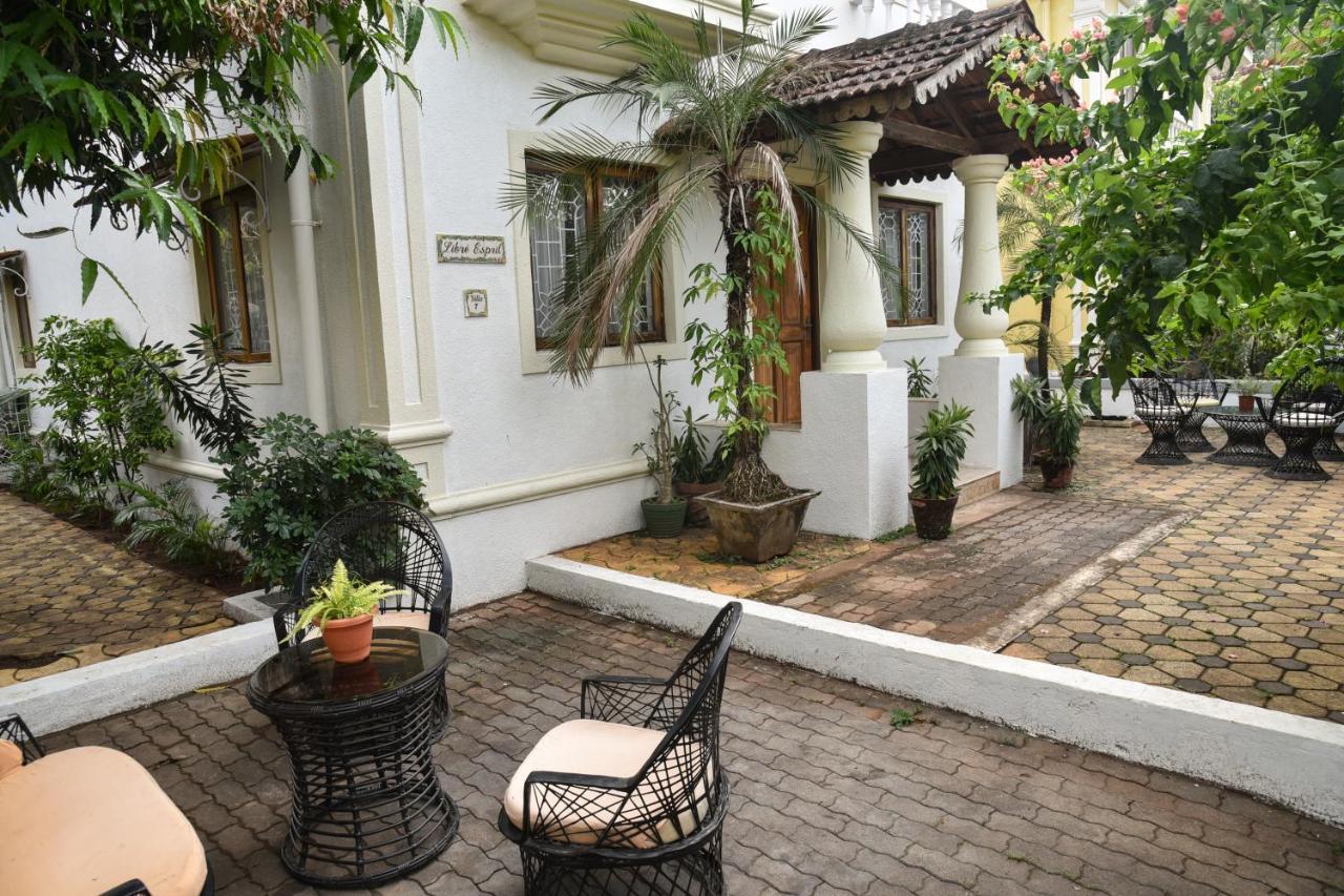 Villa Samaara3 Condolim Goa 500Mts From Beach Candolim Eksteriør billede