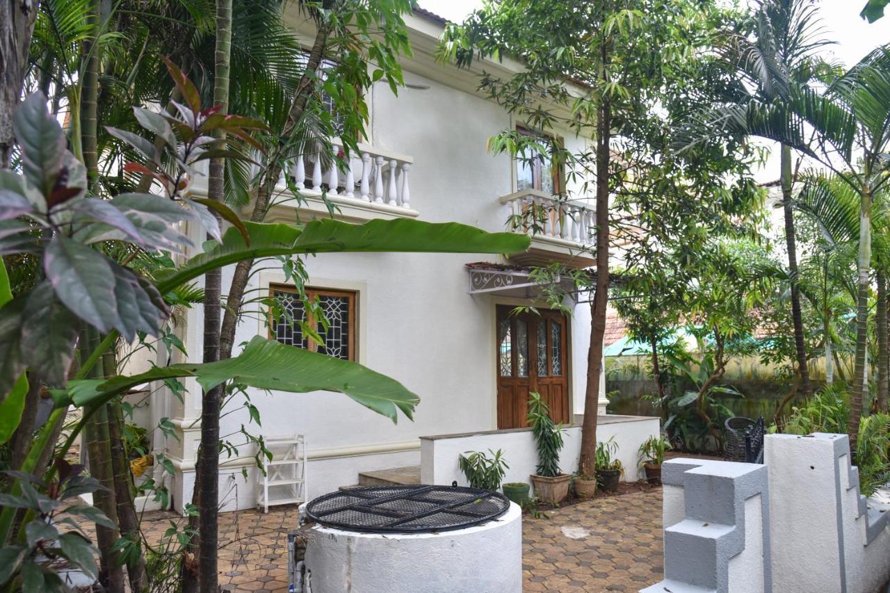 Villa Samaara3 Condolim Goa 500Mts From Beach Candolim Eksteriør billede